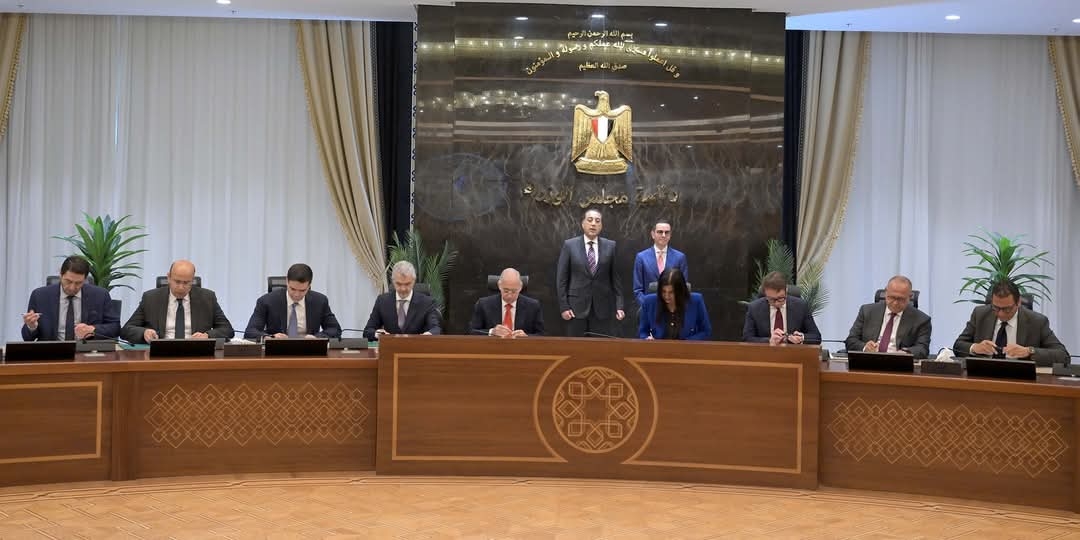 الحكومة تُعين بنوك استثمار ومكاتب استشارات قانونية تمهيدًا لطرح 5 شركات تابعة للقوات المسلحة