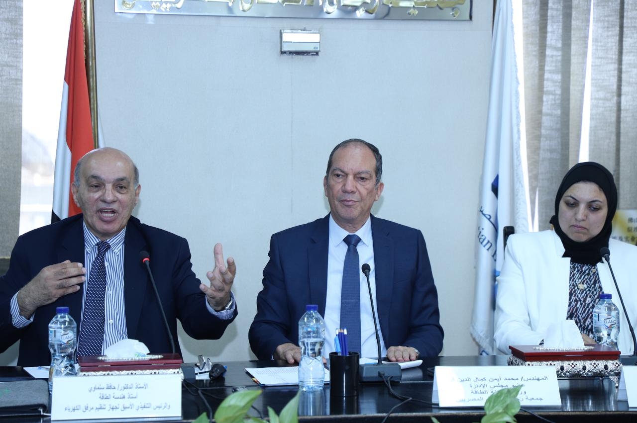 حافظ سلماوي: النفط يشكل 63% من مزيج الطاقة في مصر