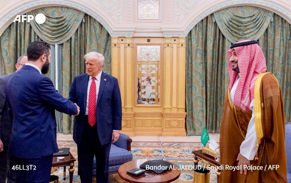 أي مصالح يحققها ترامب والشرع من رفع العقوبات الأميركية عن سوريا؟