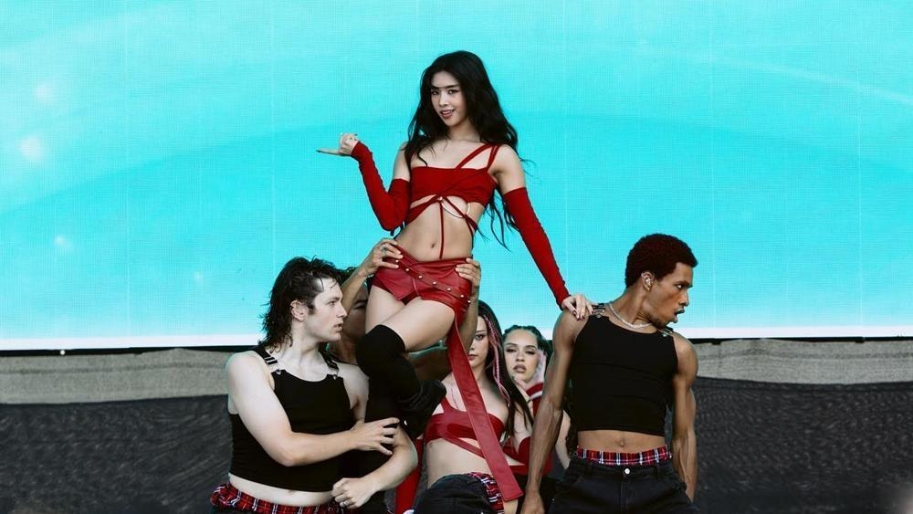 Sophia Laforteza stuns in red at Lollapalooza with KATSEYE