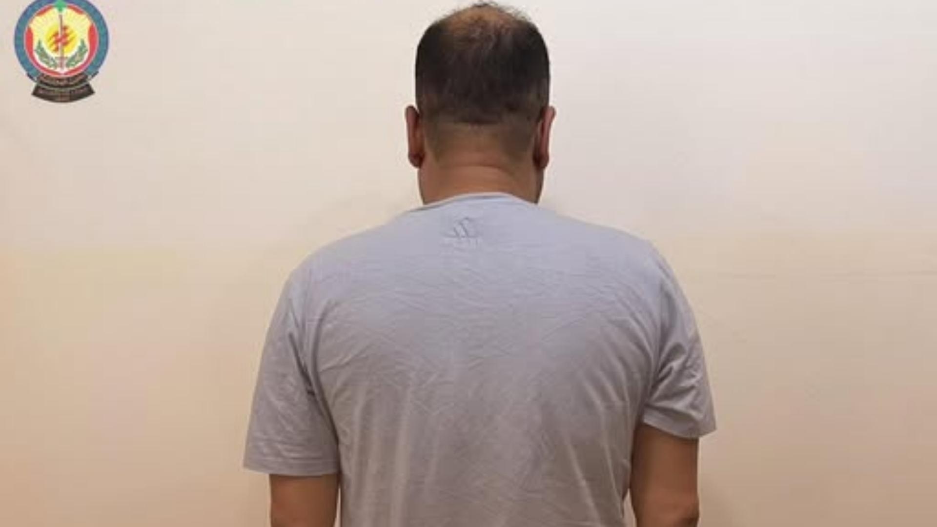 بحوزته كمية كبيرة من حبوب الكبتاغون ..أمن الدولة تلقي القبض على مطلوب بعدة تهم