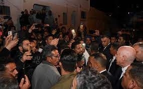 رئيس الجمهورية في زيارته لمعتمدية المزونة: سنعمل على تحقيق المطالب المستعجلة للمواطنين في أقرب الآجال