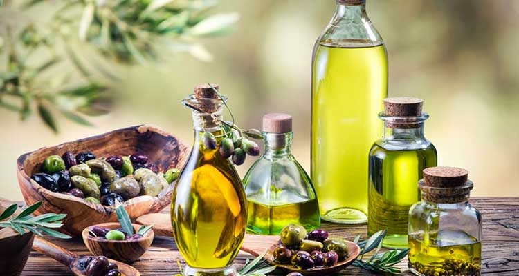 تونس تتوج بالمرتبة الأولى في المسابقة الأوروبية الدولية لزيت الزيتون البكر الممتاز.