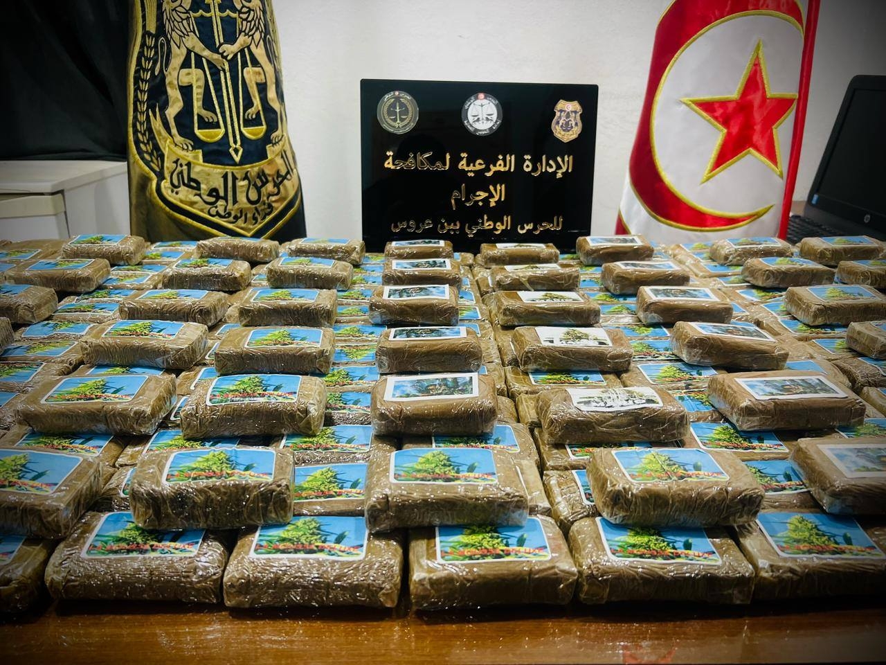 بن عروس : تفكيك شبكتَيْن دوليتين تنشطان في مجال ترويج المخدرات