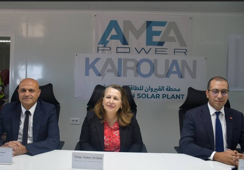 القيروان :متابعة تقدم الأشغال بمحطة توليد الكهرباء من الطاقة الشمسية الفولطاضوئية بالمتبسطة.