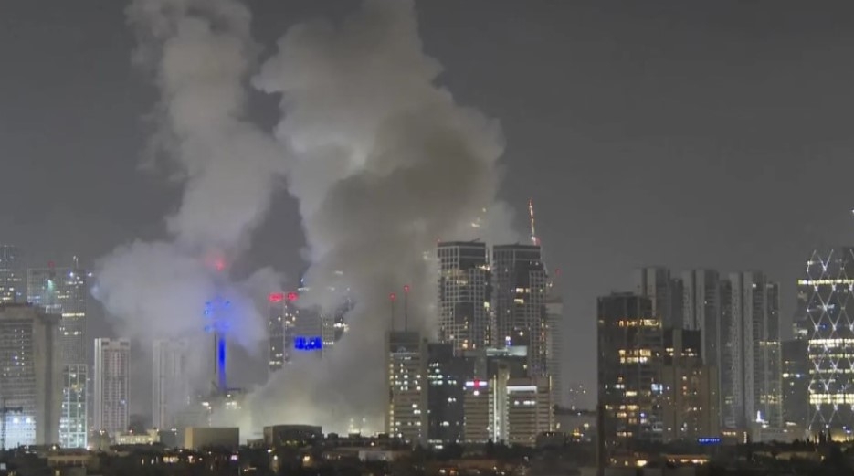 الكيان الصهيوني يؤكــد إصابة 41 شخصا و تضرر عدد من المباني جرّاء الضربات الصاروخية الإيرانية