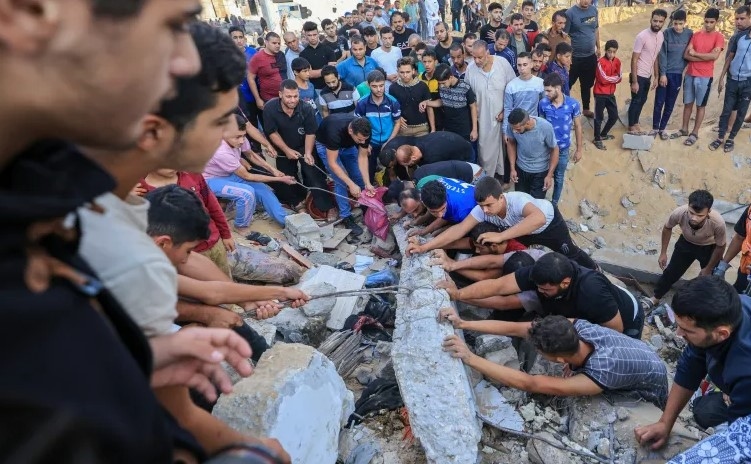 العدوان الصهيوني على غزة: 18 شهيدا في قصف الاحتلال عدة مناطق في القطاع