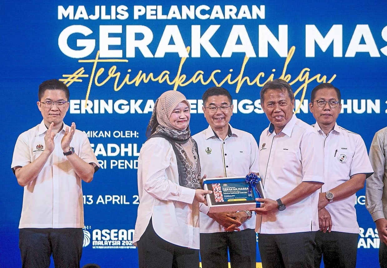 Ministry bikers go extra mile for teacher appreciation in Taiping