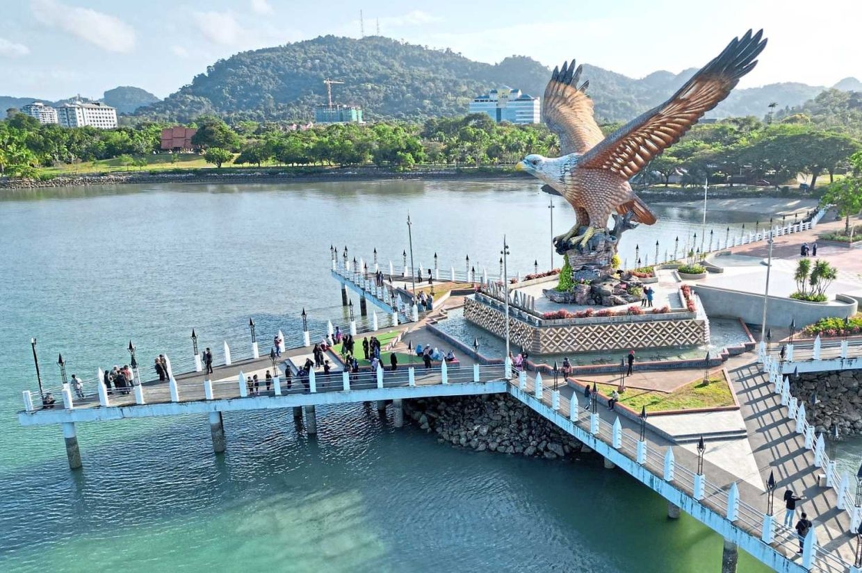 Replacing undersea pipeline to Langkawi could cost billions, Kedah state assembly told
