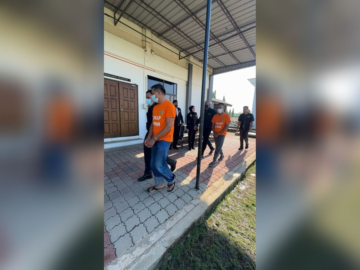 MACC arrests two public servants for accepting bribes