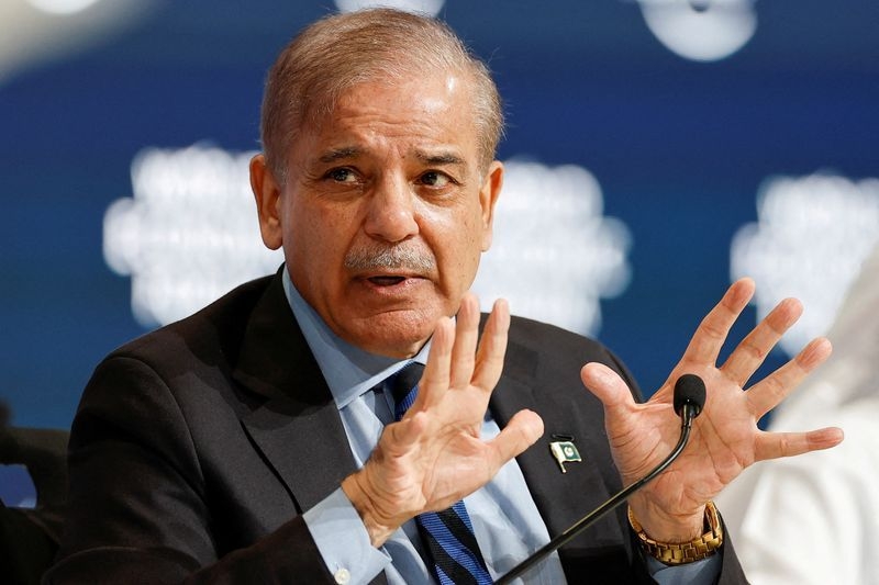 Pakistan pauses key canal irrigation project