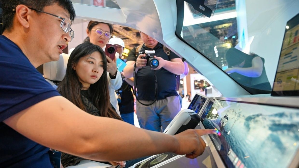 Advanced digital cockpits give Chinese EVs ‘overwhelming advantage' in Russia, vendors say