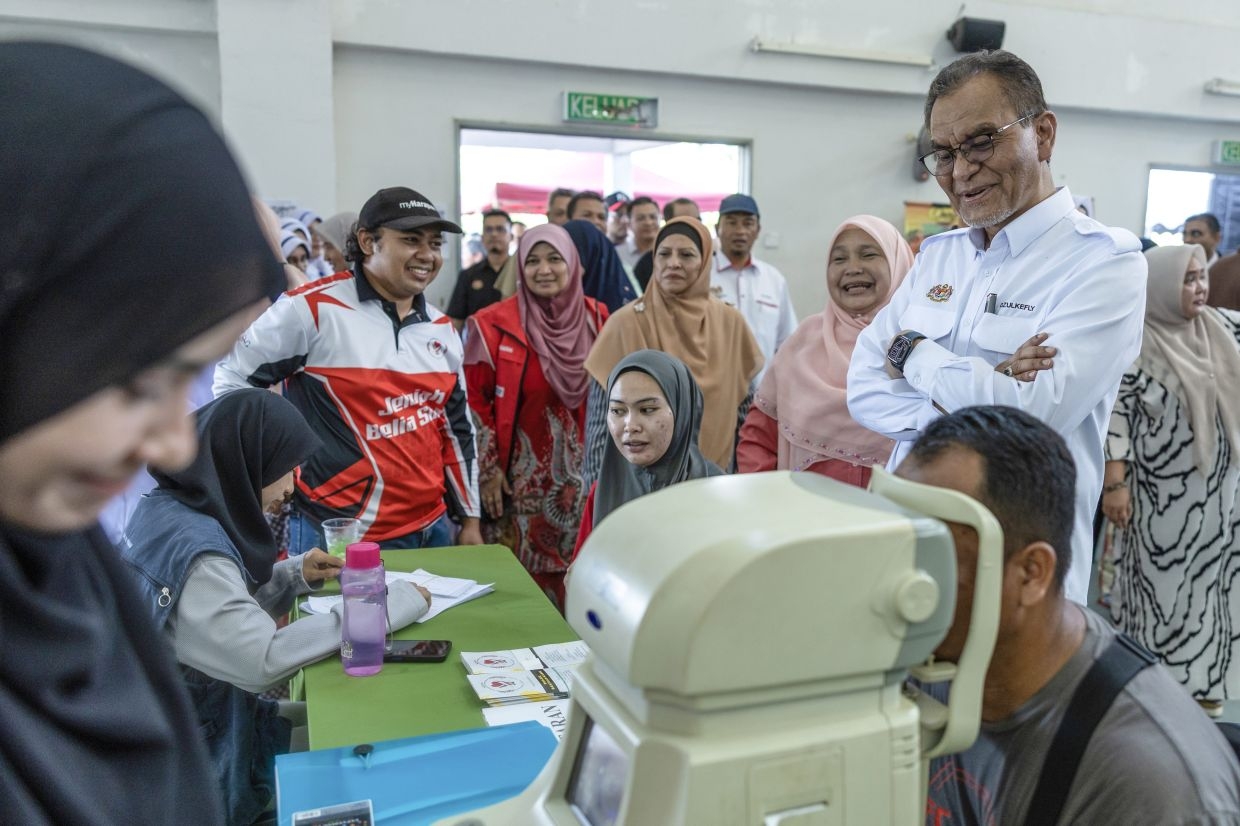 Health Minister warns of declining STEM interest threatening future supply of medical students