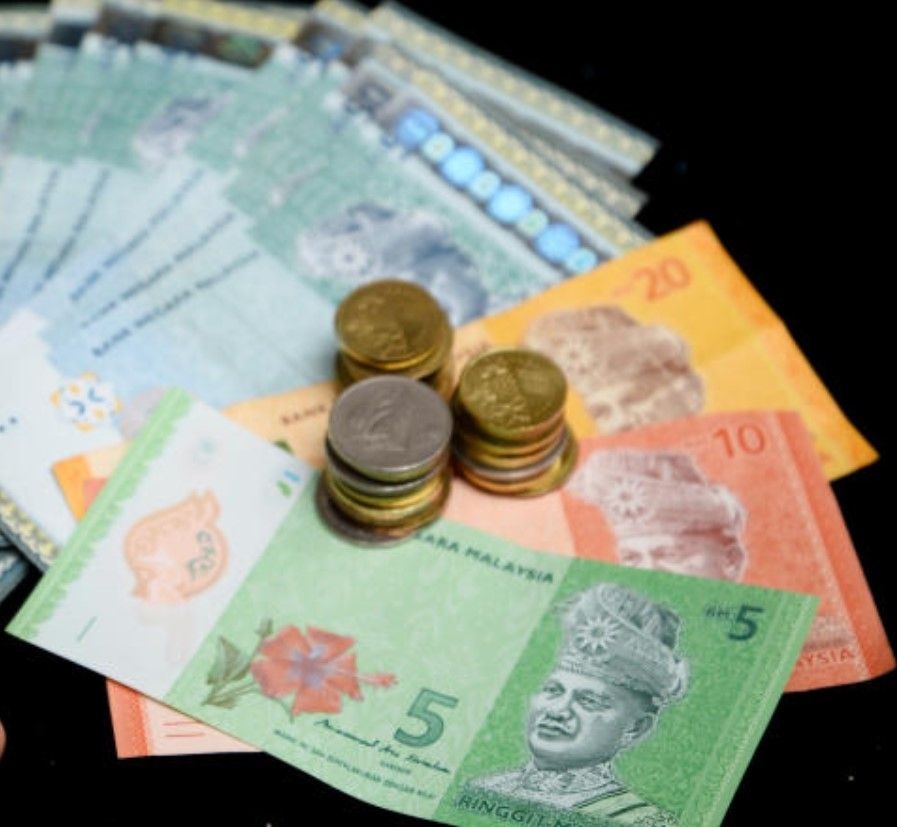 Ringgit set to hover between RM4.37 and RM4.38 next week