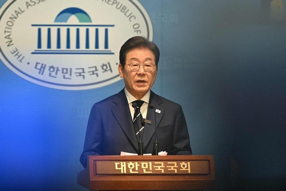 Pro-China remarks haunt South Korea's presidential hopeful Lee Jae-myung amid West Sea dispute