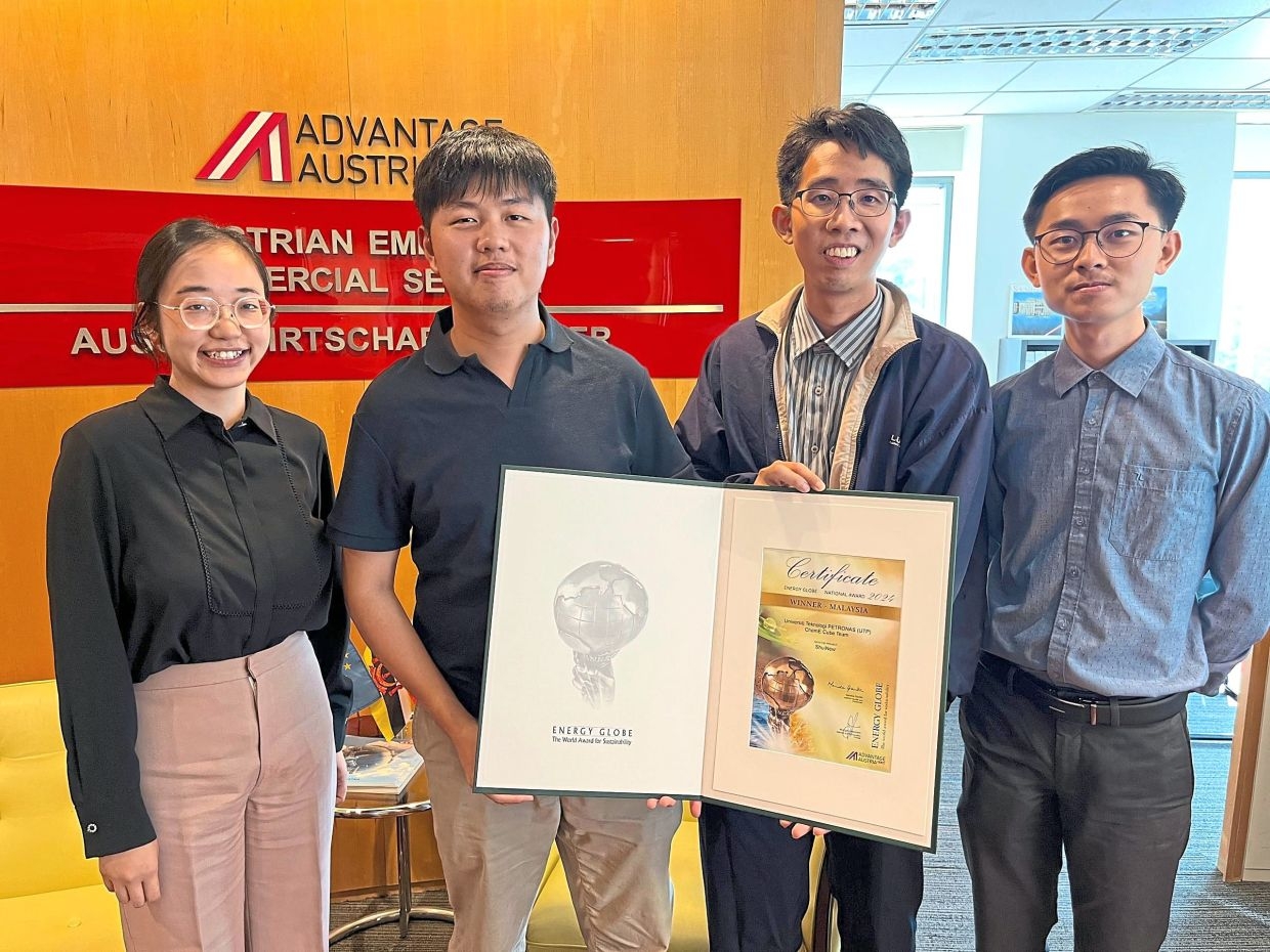 UTP's water cube back in global race