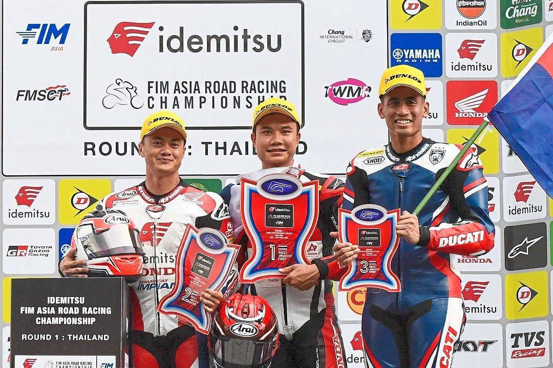 Rider Nakarin blazes track to spoil Malaysian party in Buriram