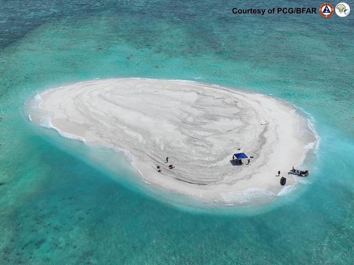 China seizes disputed reef near key Philippine military outpost: report