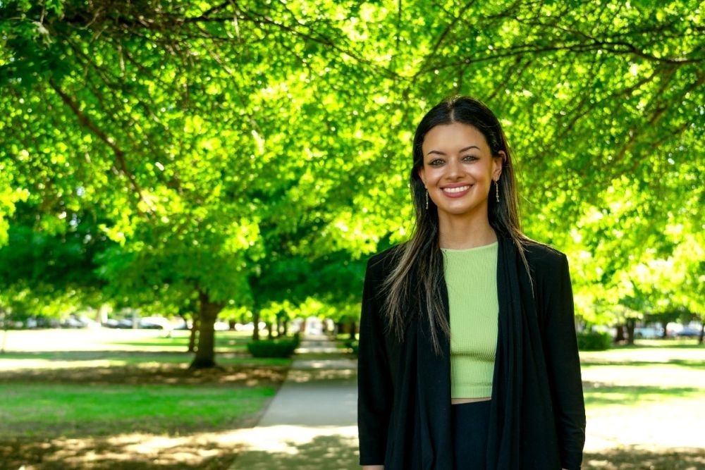 Hannah Thomas, former AG's daughter, taking on Australian PM in federal polls