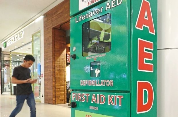 AEDs in S'gor public areas may become mandatory