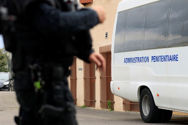 French authorities arrest suspects linked to prison attacks, minister says