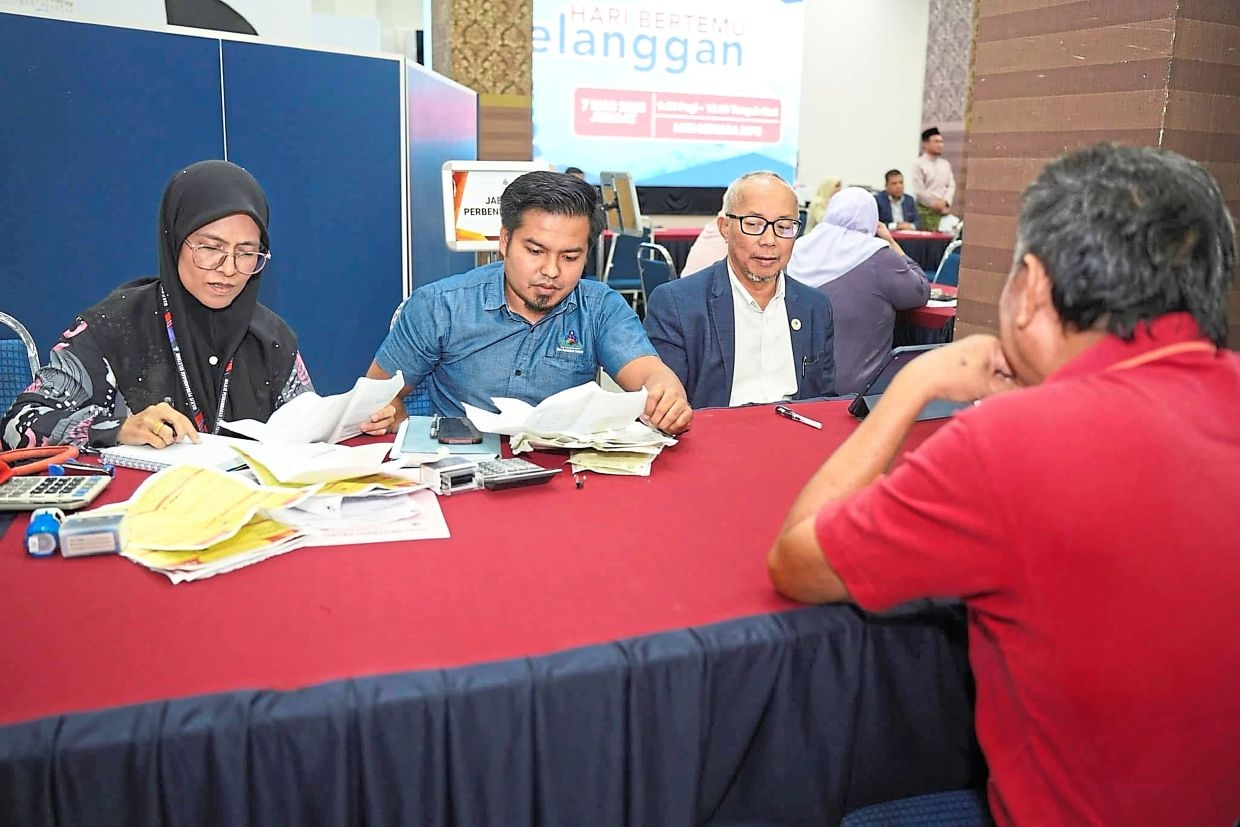 More Selayang folk shifting towards online payment