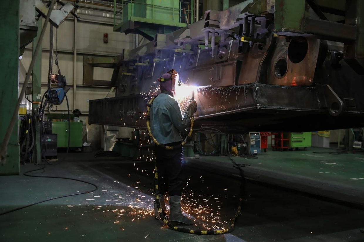 Hanwha in advanced talks over arms production for Saudi Arabia