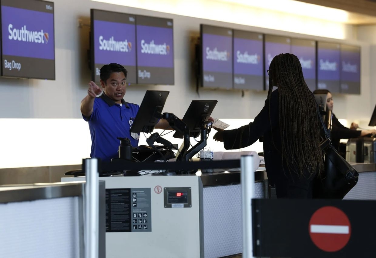 A flying slump comes at worst time for Southwest