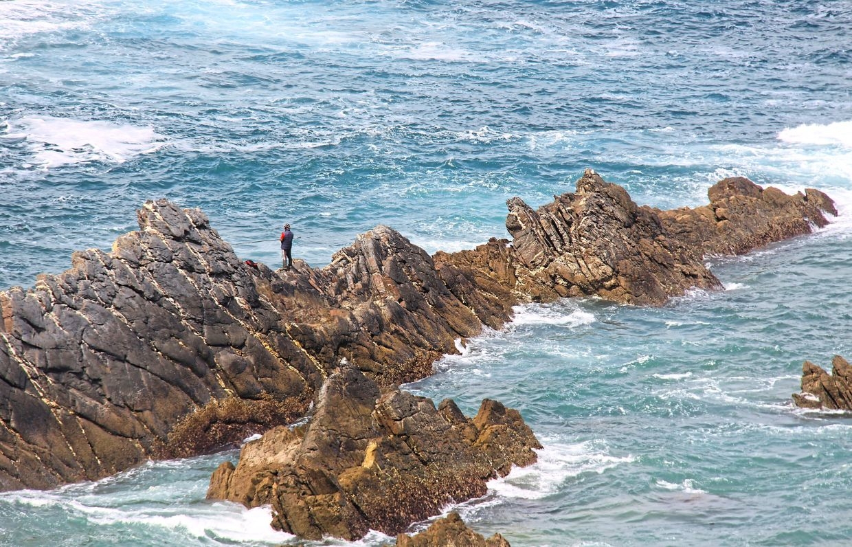 Hiking Europe's surfing paradise in southern Portugal