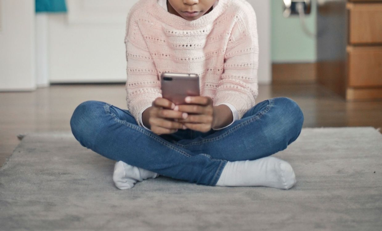 AI companions present risks for young users, US watchdog warns