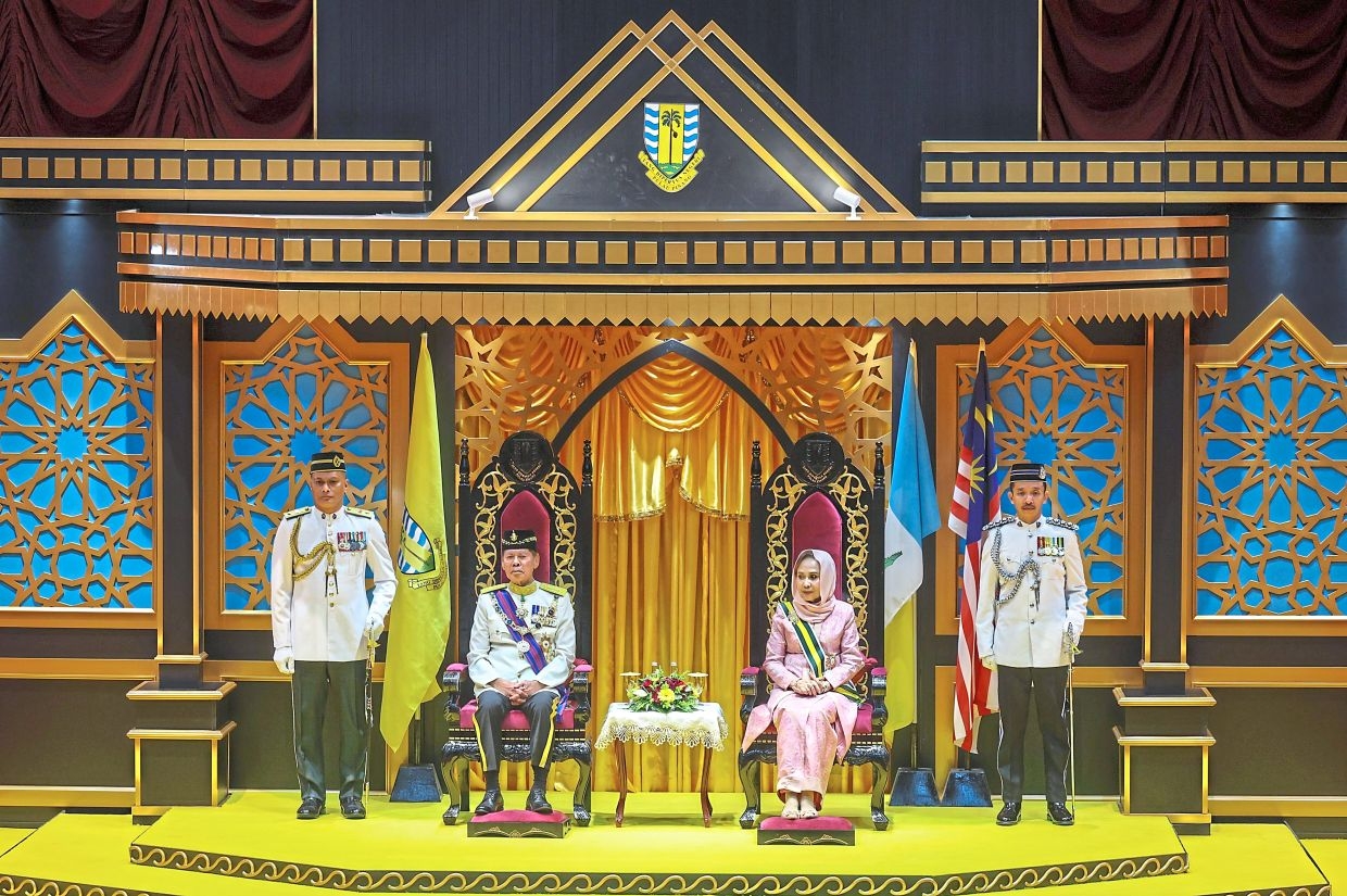 Ramli sworn in as the ninth governor of Penang