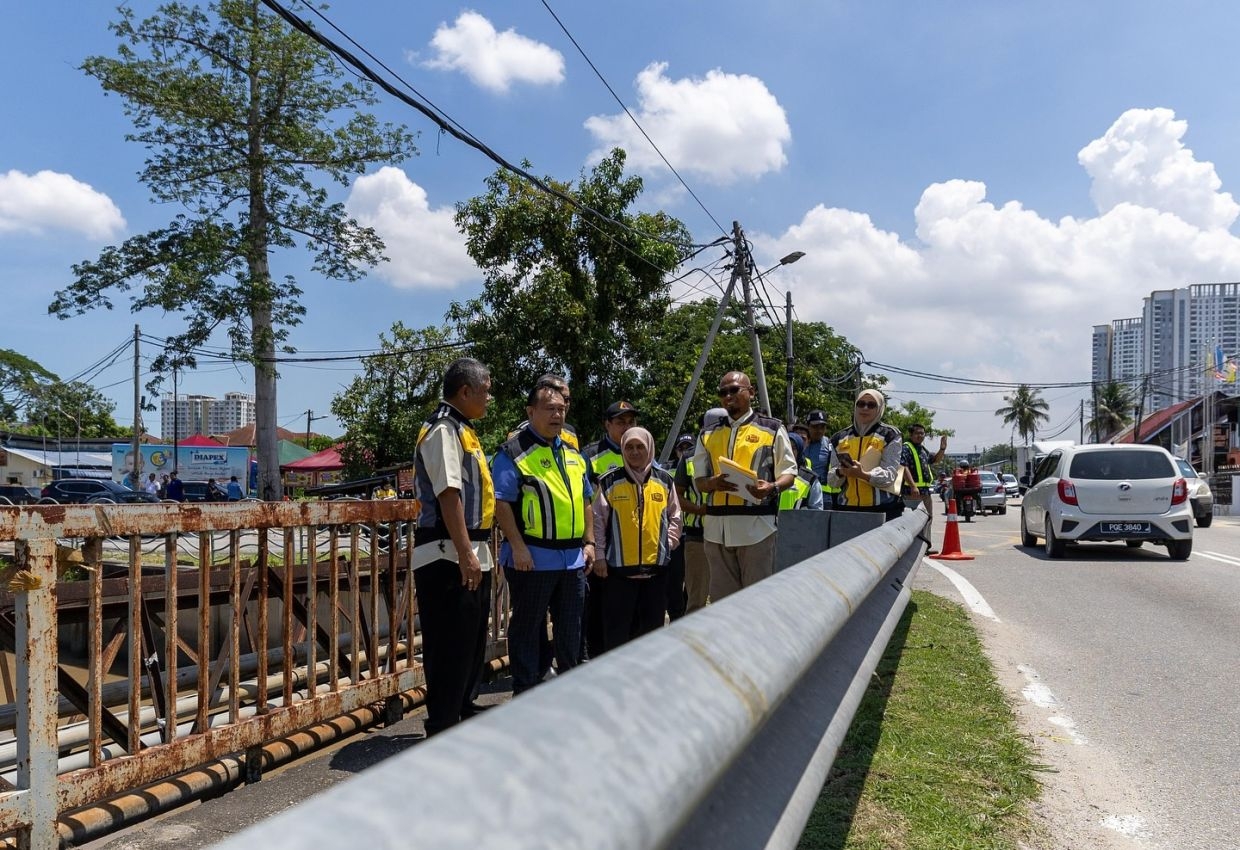 Priority given to construction of new bridge on Jalan Permatang Pauh, says Nanta
