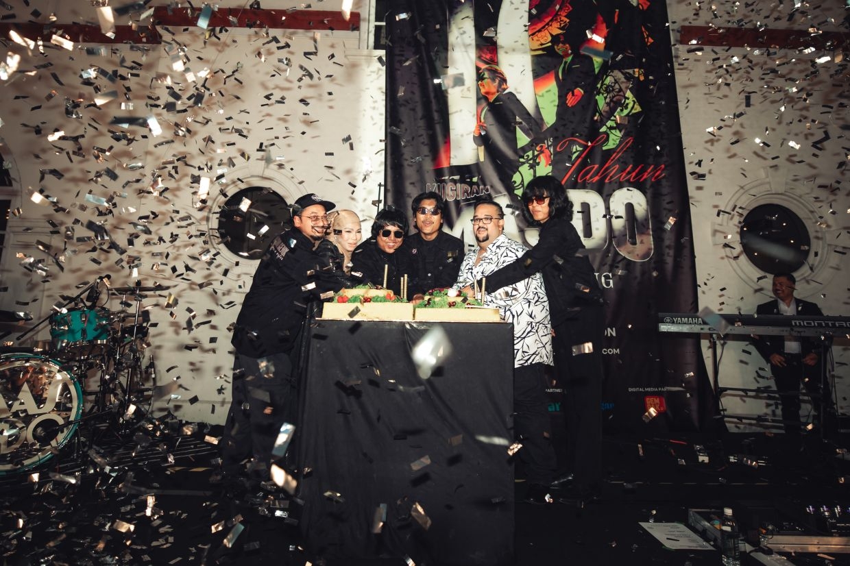 Malaysia's very own 'Beatles' group MASDO celebrates 10 years with special fans meet session and a full-blown concert