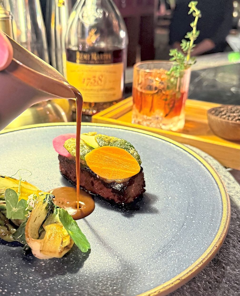 KLCW's pairing dinners showed how chefs and bartenders can work well together