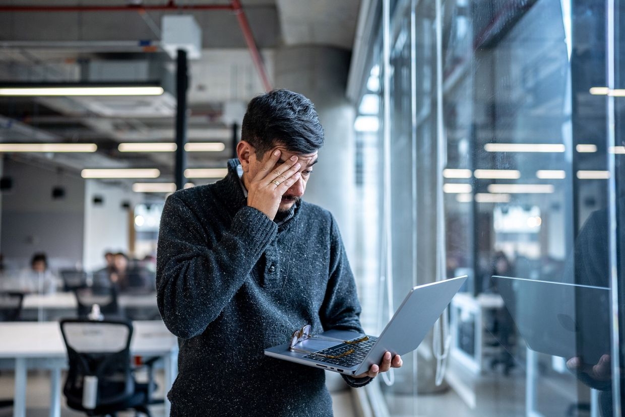 AI at work: Weighing up the benefits and issues of trust