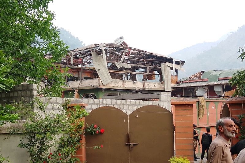 What happened in India's attack on Pakistan over Kashmir tourists killings?