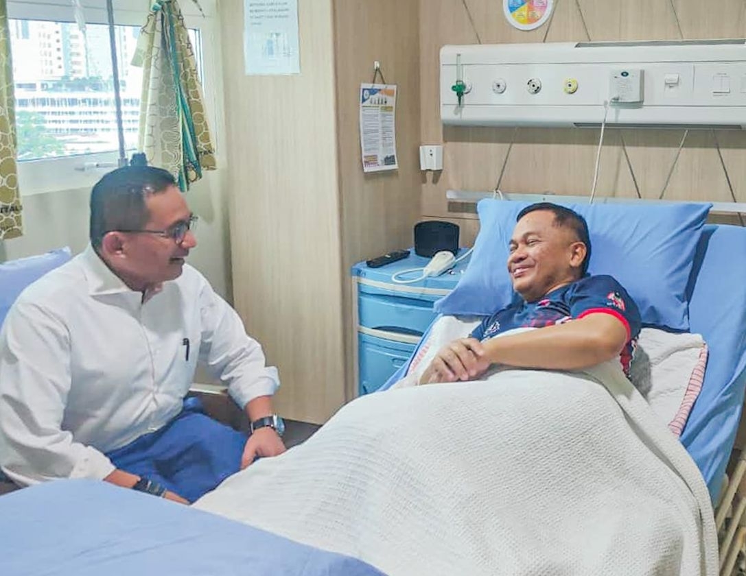 Religious Affairs Minister hospitalised due to food poisoning