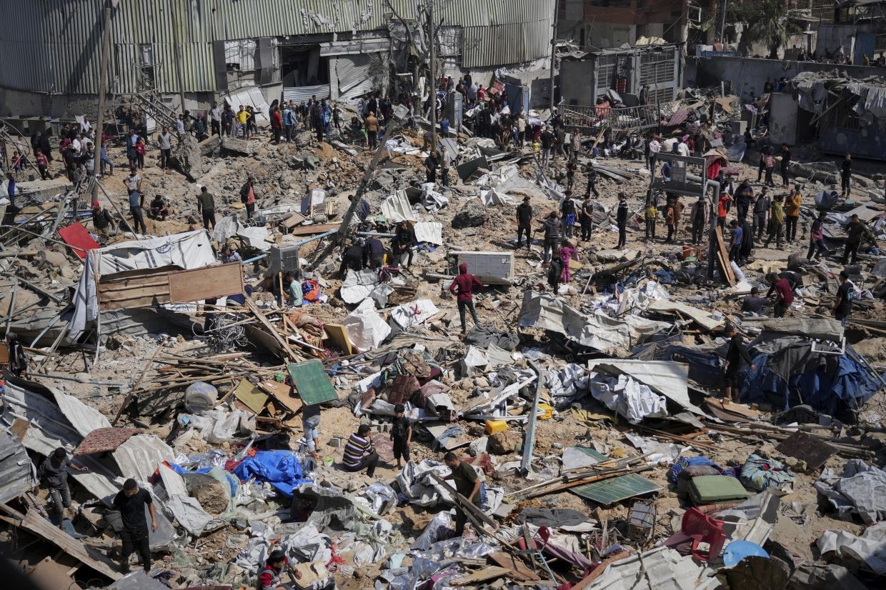 At least 54 Palestinians killed in latest Israeli airstrikes on Gaza
