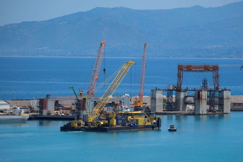 Salvage to begin in Italy for Lynch's yacht after fatal sinking