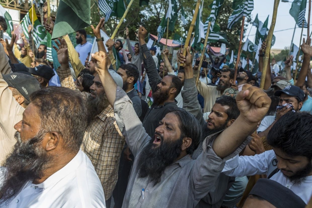 Pakistan signals potential retaliation for India air strikes