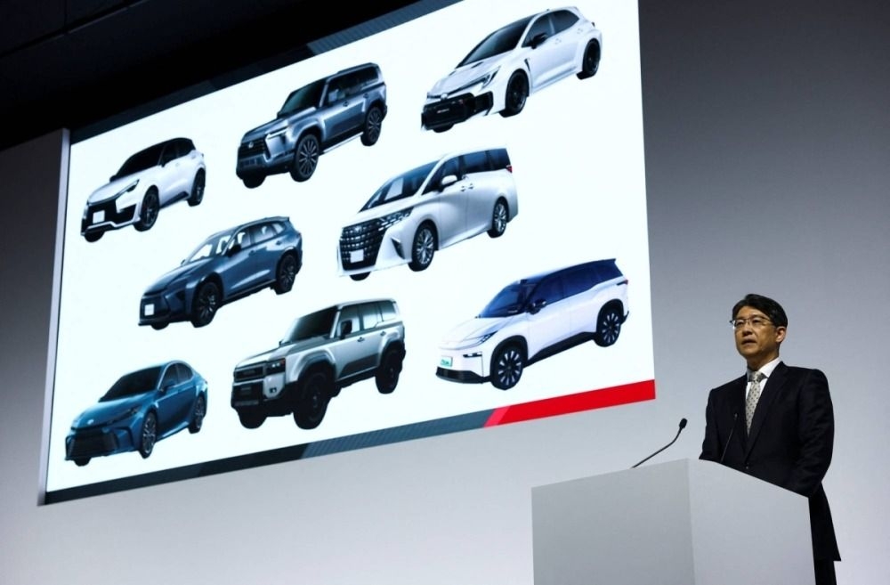 Toyota cites tariffs as it forecasts 35% drop in 2025-26 net profit