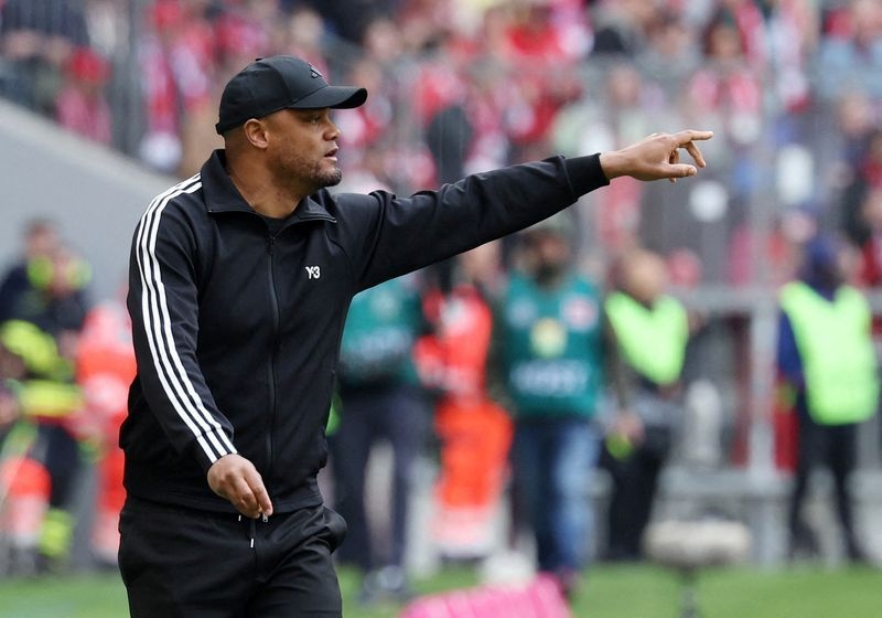Soccer-Bayern's Kompany ready to catch some z's after Bundesliga title win