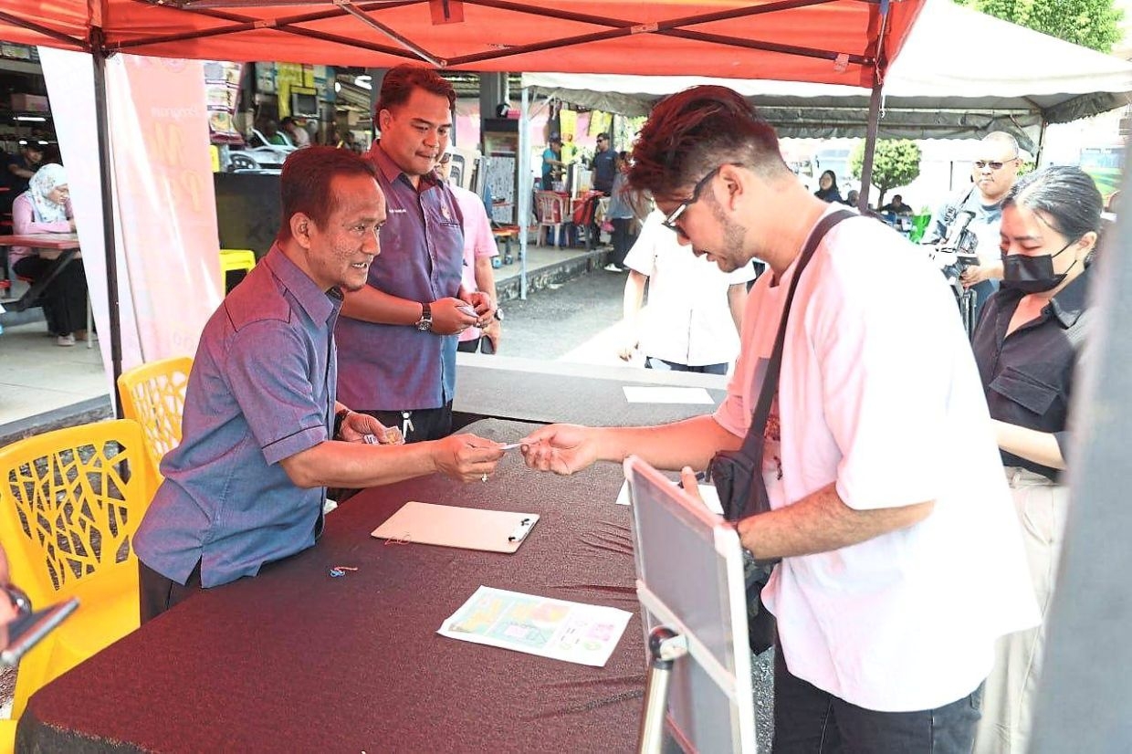 MBSA free meals benefit 300 residents