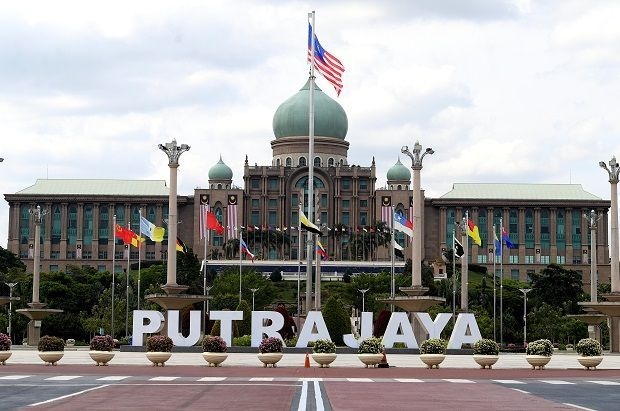 Federal Govt and Sarawak reach consensus on PETRONAS and Petros issues
