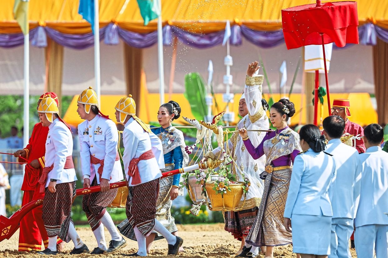 Royal ritual predicts a good year ahead