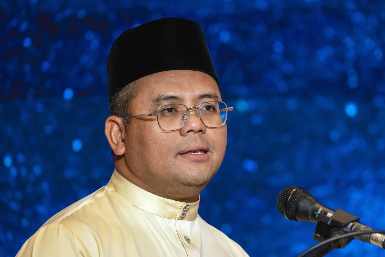S'gor MB Amirudin defends PKR veep post, says in line with strengthening party