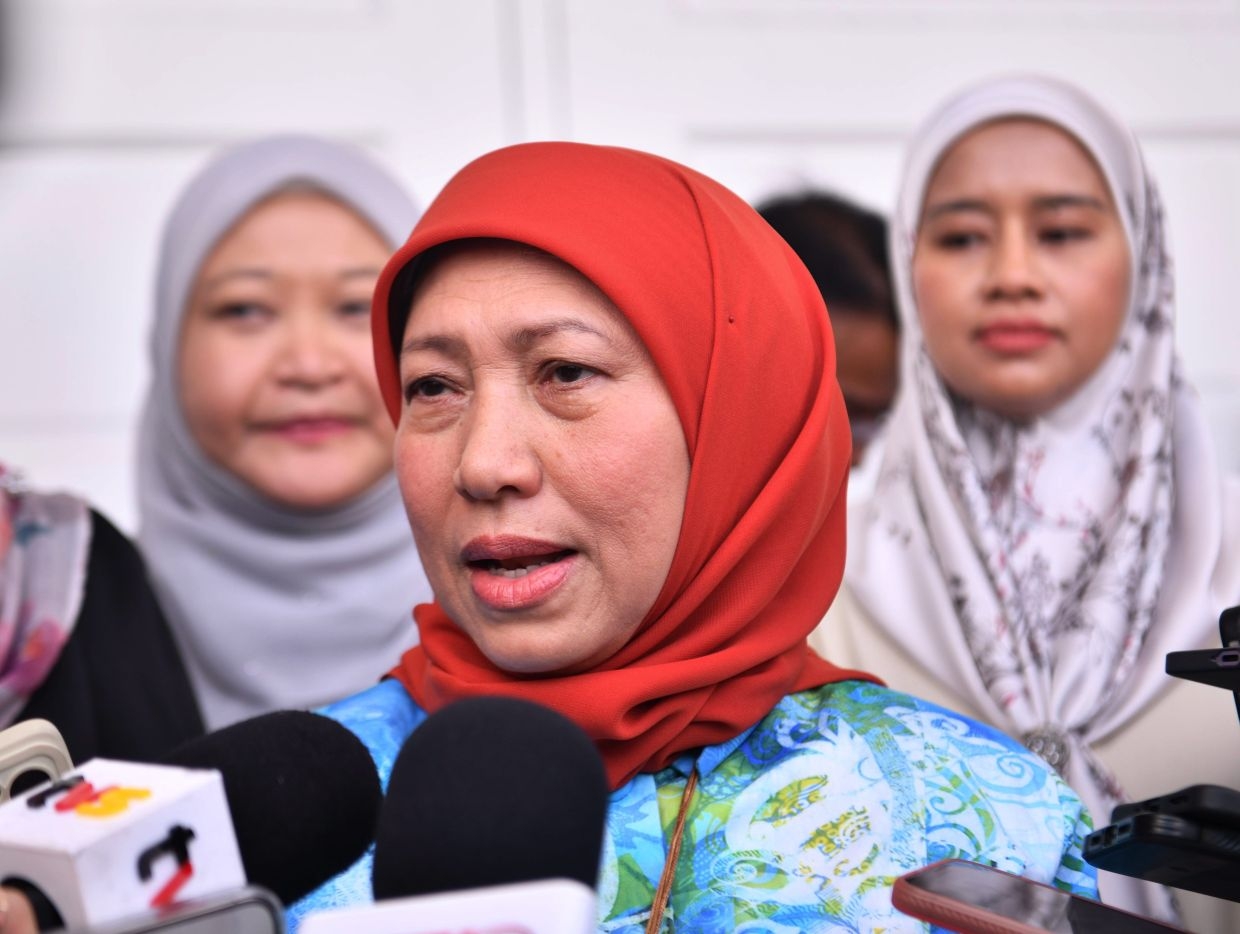 Mothers carry heavy load to ensure children's success, says Nancy Shukri
