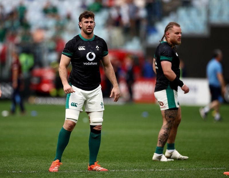 Rugby-Ireland's Doris ruled out for up to six months