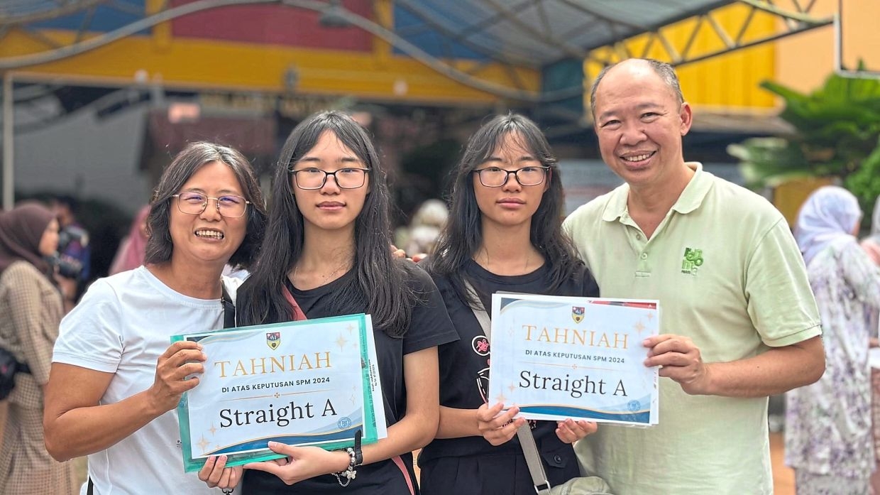 Johor school celebrates historic SPM success