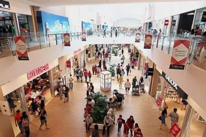 Malaysia's wholesale, retail trade records RM154bil sales in March 2025